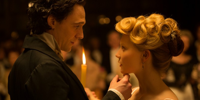 Thomas and Edith (Tom Hiddleston and Mia Wasikowska).